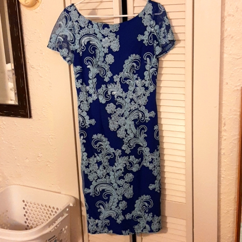 Blue mermaid cut cocktail dress